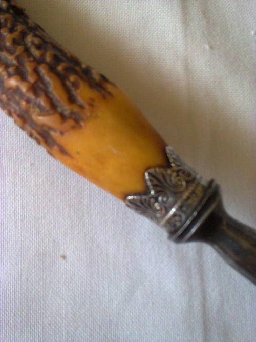 2-PIECE CARVING SET WITH SILVER HALLMARKED COLLARS & BONE/HORN HANDLES