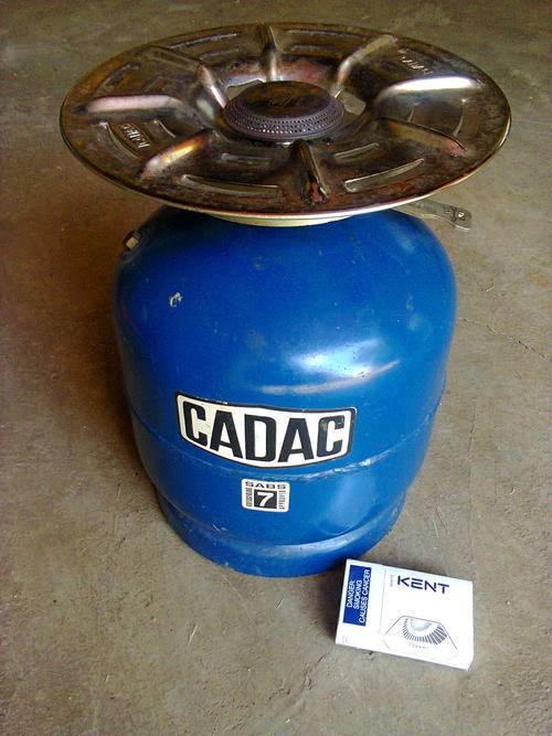 LITTLE CADAC GAS COOKER - PERFECT FOR CAMPING