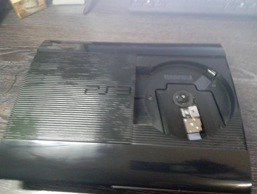 Used PlayStation 3 Console with 500gb hdd - Great Condition