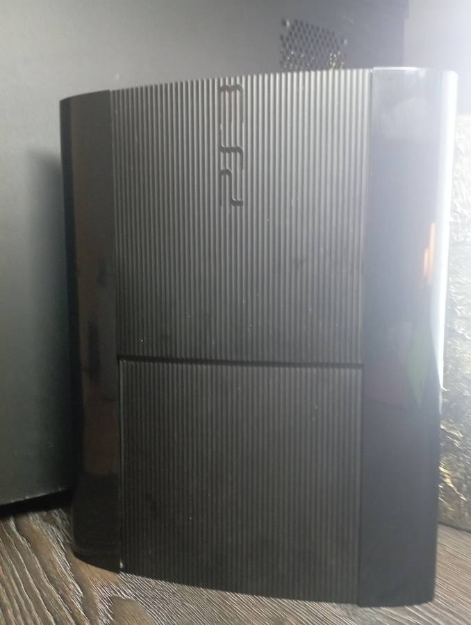 Used PlayStation 3 Console with 500gb hdd - Great Condition