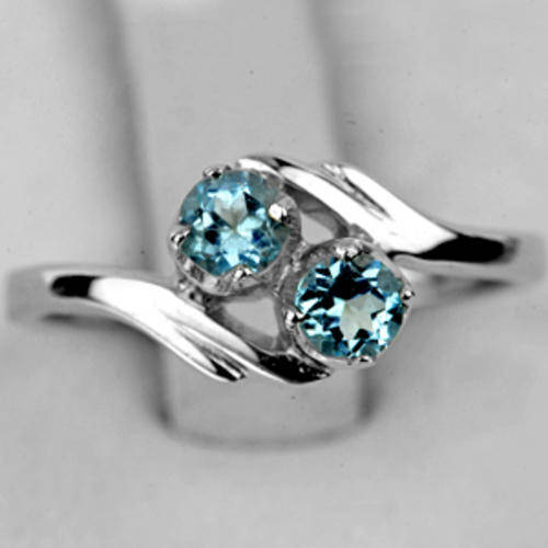 BEAUTIFUL NATURAL AQUAMARINE SOLID .925 STERLING SILVER RING - THE PERFECT CHRISTMAS GIFT!