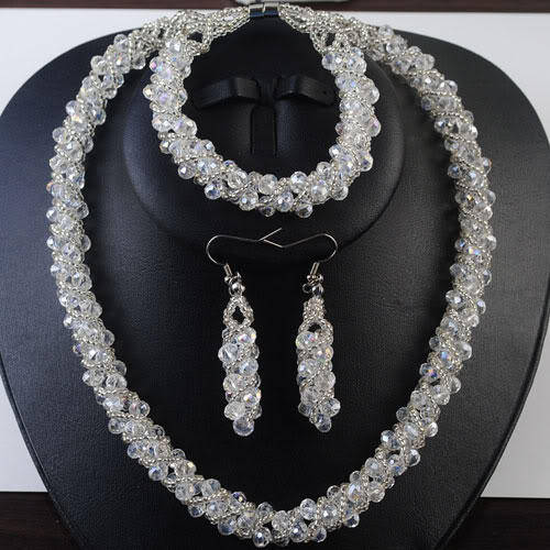 Spectacular SWAROVSKI CRYSTAL Necklace, Bracelet and Earrings! EXQUISITE!