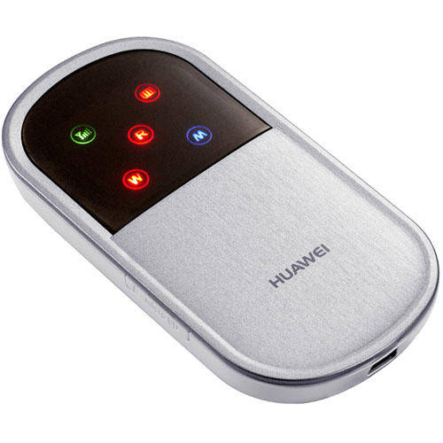 Original UNLOCKED Huawei E5830 Highspeed Pocket Router USB WiFi modem / MiFi Device * Micro SD 32 GB