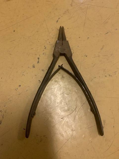 Circlip pliers