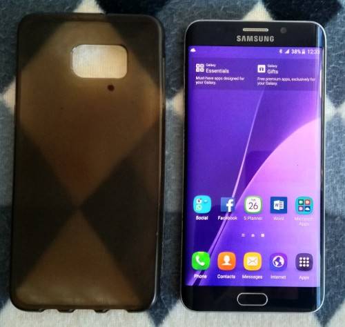 Samsung S6 edge plus 32 GB (Read description)