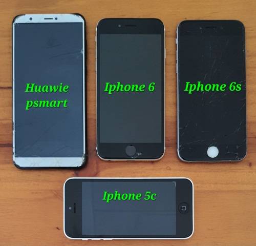 4 x  phones for spares salvage