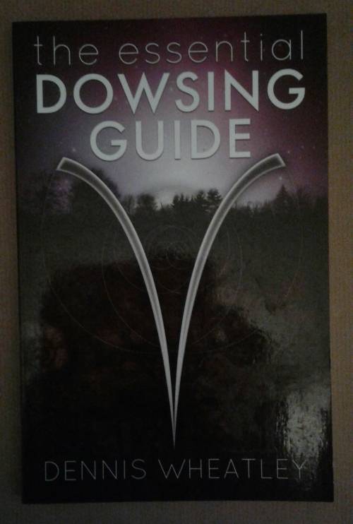 The Essential Dowsing Guide Paperback