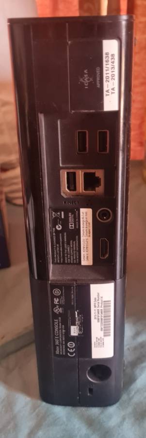 Xbox 360 E (Not Working)