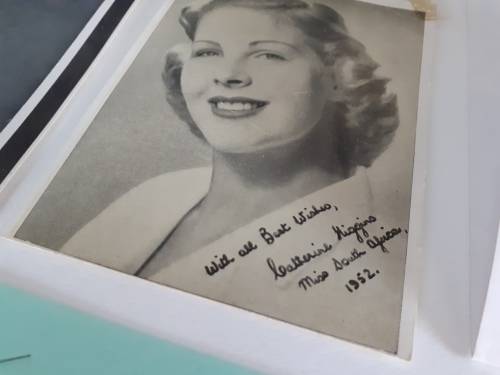 Autograph Collection, Mandela, Verwoerd, Freddie Mills, Evelyn Martin etc.