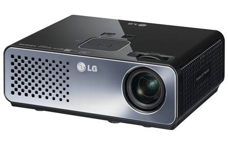 LG HW300G Portable LED Projector 30000 Lamp Hours under 250 hours used