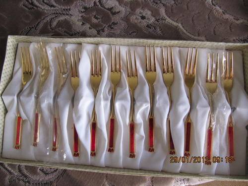 gold plated cake forks