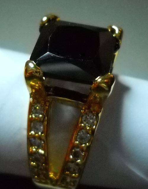 10x10mm BLACK SAPPHIRE & CZ SIMS SET IN 14kt YELLOW GOLD PLATE RING. STUNNING