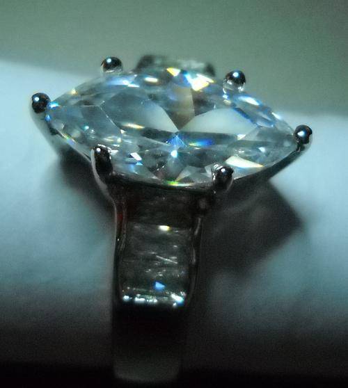 7x24mm DIAMOND & CZ SIMS SET IN 14kt WHITE GOLD PLATE RING. STUNNING