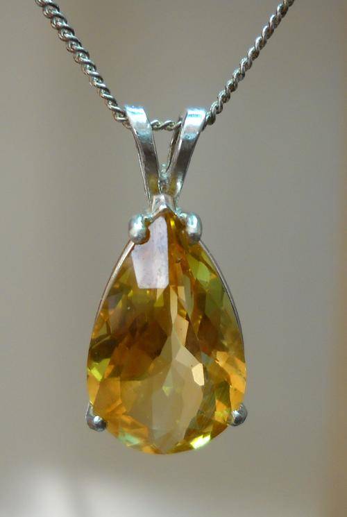 Beautiful Natural 9.2ct Yellow Citrine Gem In 925 Sterling Silver Pendant With Sterling Silver Chain