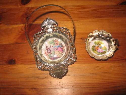 2x Pretty Silver Ornamental Baskets with pictures