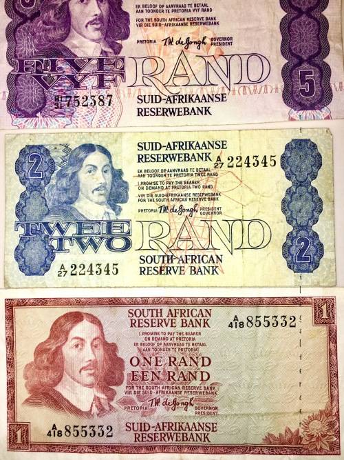 SET OF 4 X TW DE JONGH NOTES R10 R5 R2 R1 [1 BID TAKES ALL]
