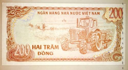VIETNAM 200 DONG 1987 UNC GEM
