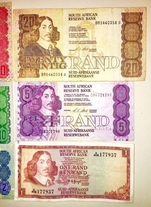 COMPLETE SET OF DECIMALS & JAN VAN RIEBEECK  VARIOUS GOVERNORS R50- R1...1966-1990 [1 BID TAKES ALL)