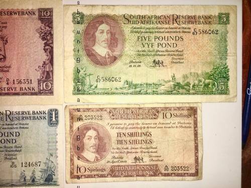 MH DE KOCK SET X 4,,, 10 POUNDS, 5 PONDS, 1 POUND, 10 SHILLINGS  (1 BID TAKES ALL)