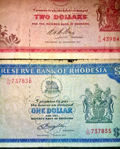 RHODESIA SET $5,,,,1978 , $2,,,1971 & $1 DOLLAR 1976 SALISBURY C.RHODES WATERMARK