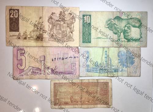 SET OF VARIOUS GOVERNORS & DECIMALS R20 TO R1  ( 1 BID TAKES ALL)