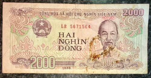 VIETNAM  2000 DONG 1988