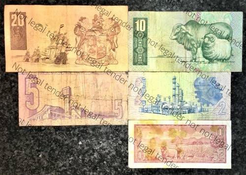 SET OF VARIOUS GOVERNORS & DECIMALS R20 TO R1  ( 1 BID TAKES ALL)