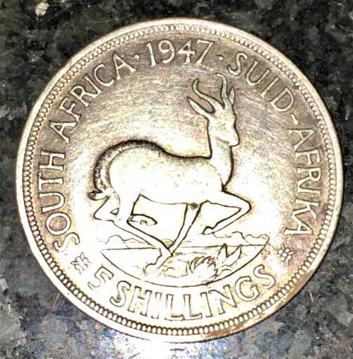 S A UNION SILVER 5 SHILLINGS 1947 -- 80% SILVER CROWN
