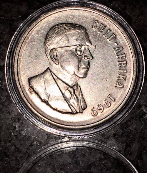 R S A  SILVER R1--1969 AFRIKAANS HIGHER GRADE-- 80% SILVER IN PERSPEX COIN CAPSULE