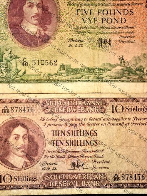 MH DE KOCK SET 10 POUND 1955, 5 POUND 1955 ,1 POUND 1954 E/A & 10 SHILLINGS 1958(1 BID TAKES ALL)