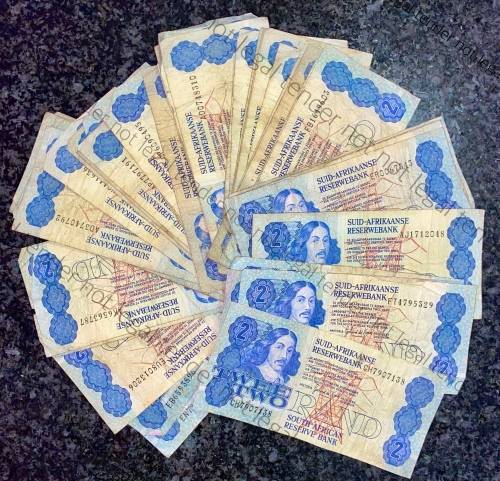 GPC DE KOCK R2 --1983-1989-- 3RD ISSUE (1 BID TAKES ALL 50 NOTES)