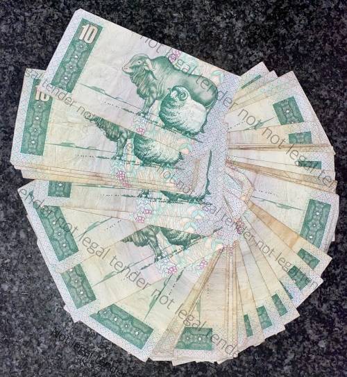 GPC DE KOCK R10 --1982- 2ND ISSUE (1 BID TAKES ALL 50 NOTES) C4/25 TO C7/67