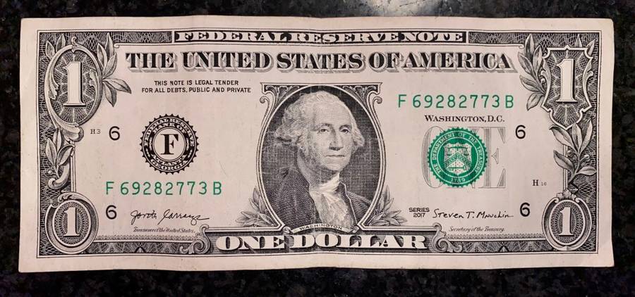 U S A 1 DOLLAR 2017 F