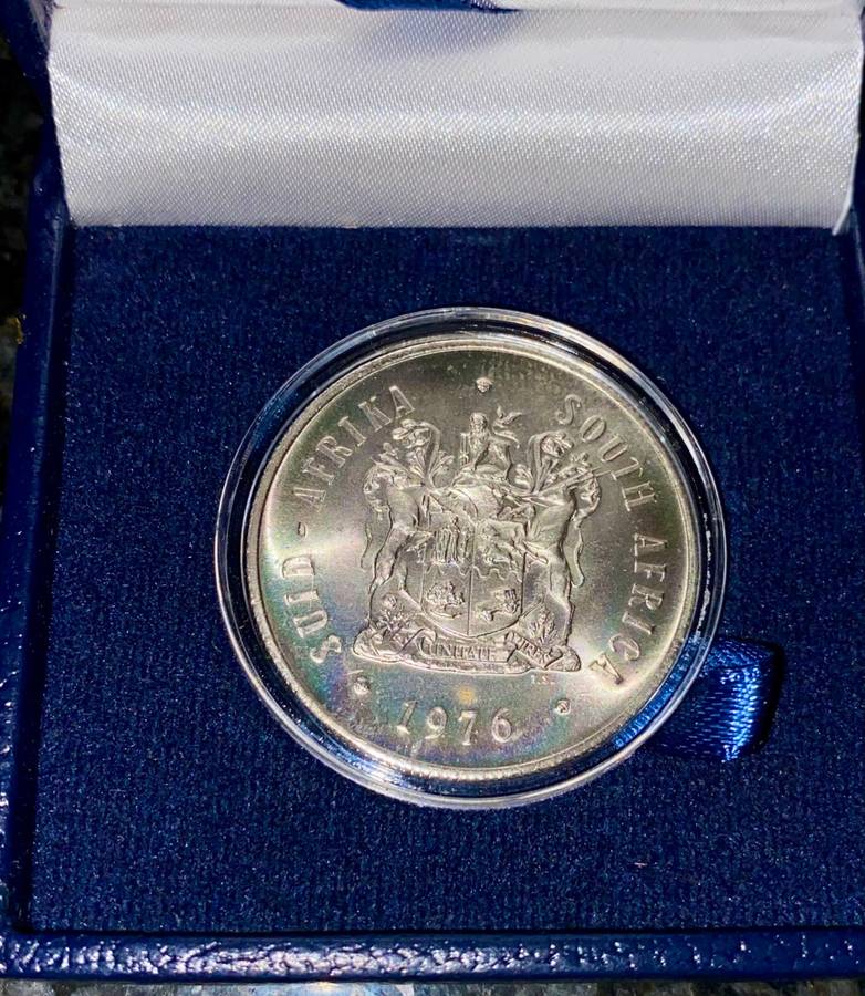 S A MINT UNC 1975 SILVER R1 - IN BLUE S A MINT BOX IN CAPSULE