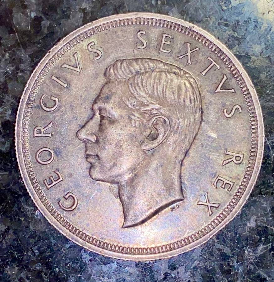 S A UNION SILVER 5 SHILLINGS 1948 CROWN SILVER 80% GOOD CONDITION