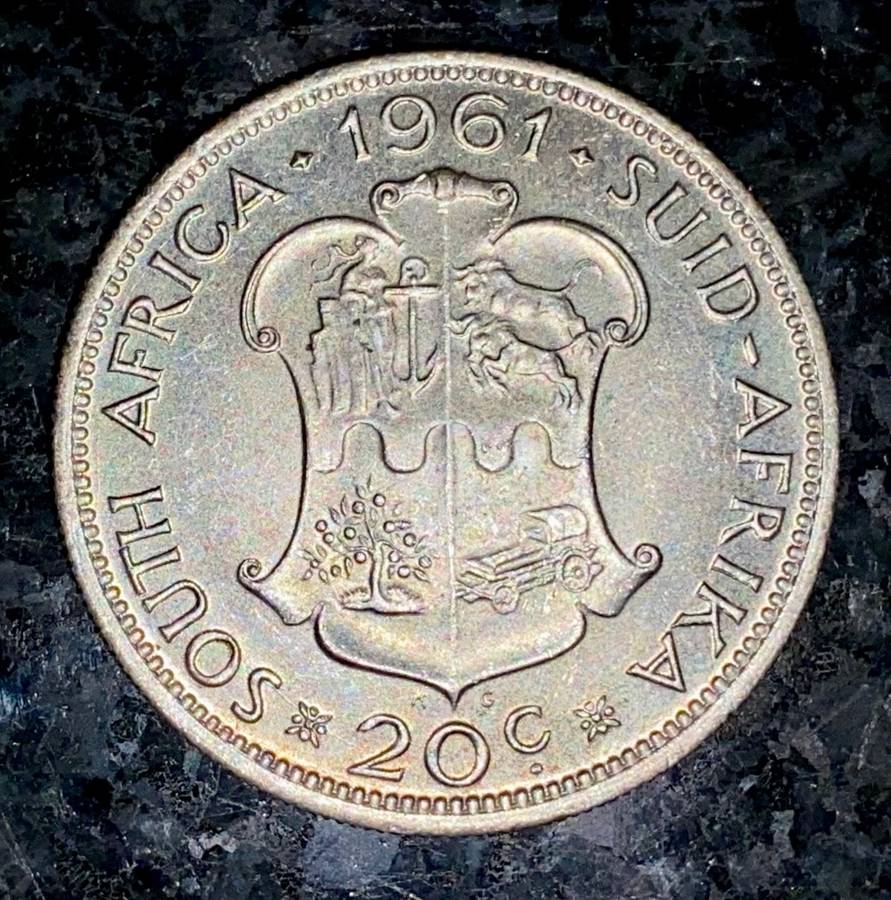 SOUTH AFRICA SILVER 20 CENT 1961 - HIGH GRADE COIN -