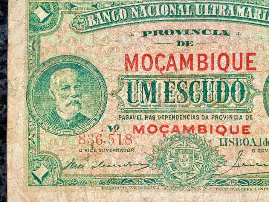 MOZAMBIQUE 1 ESCUDO LISBOA 1ST JANUARY 1921 MOZAMBIQUE GREEN ULTRAMARINO KEY DATE