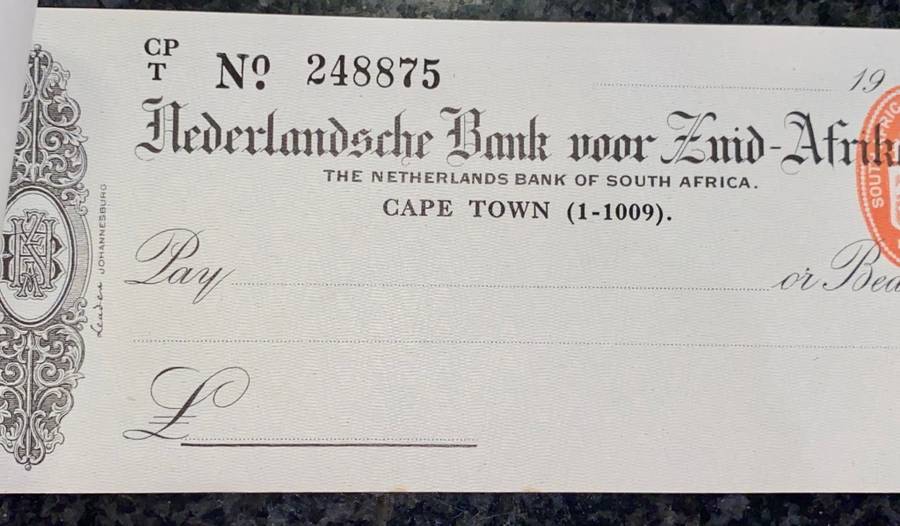 NEDERLANDSCHE BANK ZUID AFRICA OLD  BLANK CHEQUE BOOK 1900s. NO 248854-875(1 BID TAKES ALL)