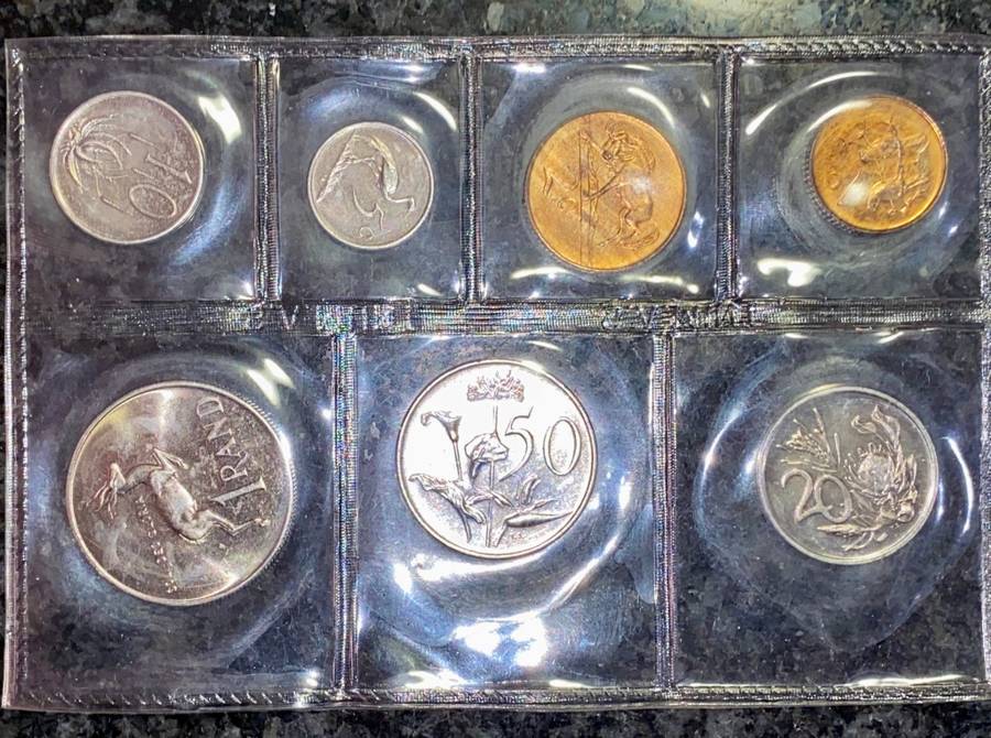 S A MINT UNCIRCULATED SET R1 TO 1 CENT -- 1986 -- SEALED FROM SA MINT