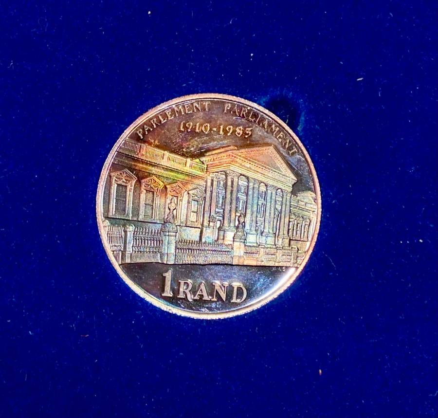 SOUTH AFRICA PROOF SILVER R1 -- 1985 -- PARLIAMENT - AMAZING TONING IN SA MINT BOX