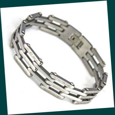 STYLISH STAINLESS STEEL MENS BRACELET