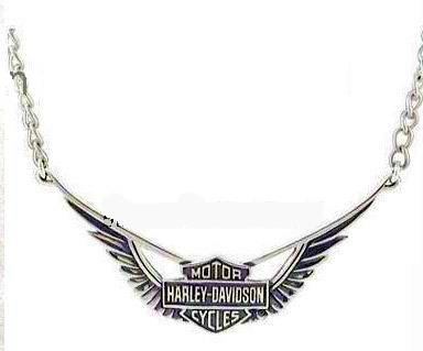 HARLEY DAVIDSON PENDANT AND CHAIN