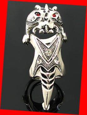 ALIEN STAINLESS STEEL GOTH FINGER RING - SIZE : 7.5