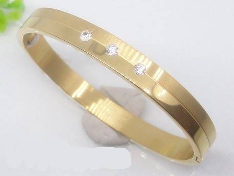 STUNNING CRYSTAL GOLD EP STAINLESS STEEL BRACELET