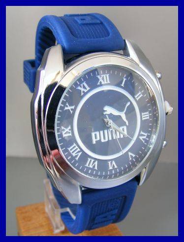 SUPER TRENDY MENS BLUE SILICONE SPORTS WATCH