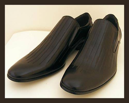 SIZE: 11 - GENUINE LEATHER BLACK SLIP ON SHOES FROM GINO PAOLI