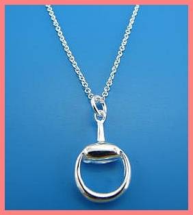 *R1* - SILVER PENDANT & CHAIN