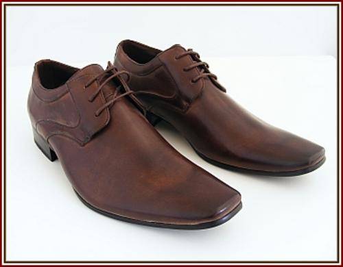 SIZE: 9 - BROWN LEATHER SHOES FROM MARKHAMS