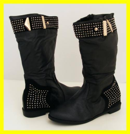 SIZE: 7 - BLACK BIKER STYLE BLING BOOTS