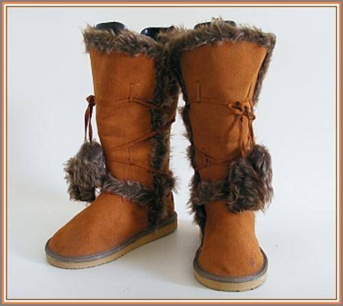 SIZE: 5 - BROWN FUR LINED BOOTS FROM SEXY GIRL